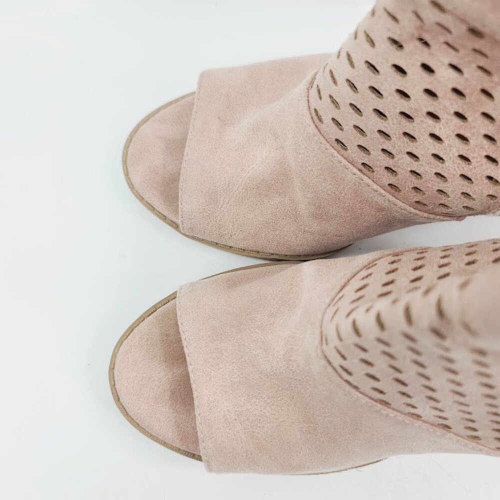 Qupid Women's Pink Peep Toe Leather Block Heel Classic Ankle Bootie Size‎ 7 - Picture 3 of 7